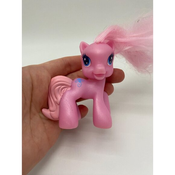2008 McDonald's Hasbro My Little Pony Pinkie Pie Pony Figurine Happy Meal Toy - Picture 6 of 7